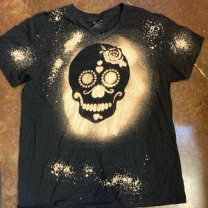 Ladies Gildan Bleached Sugar Skull T-Shirt Halloween Spooky